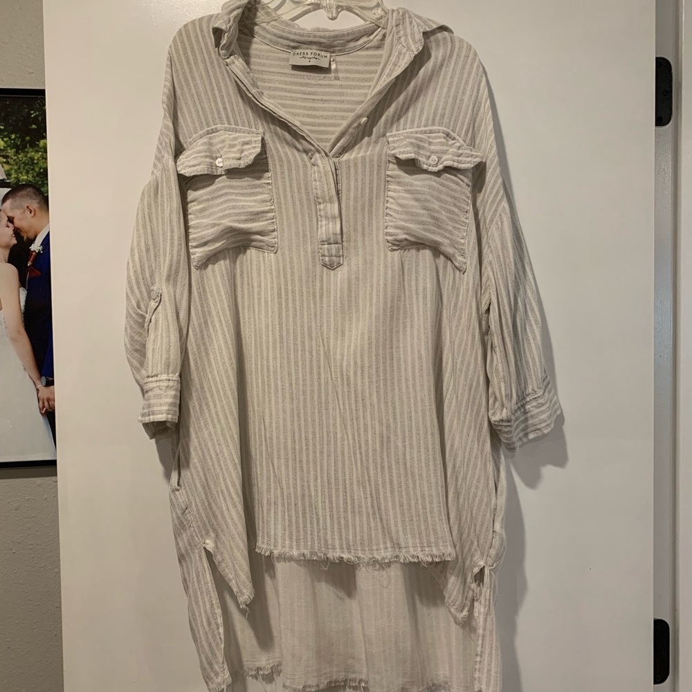 Dress Forum top, size small